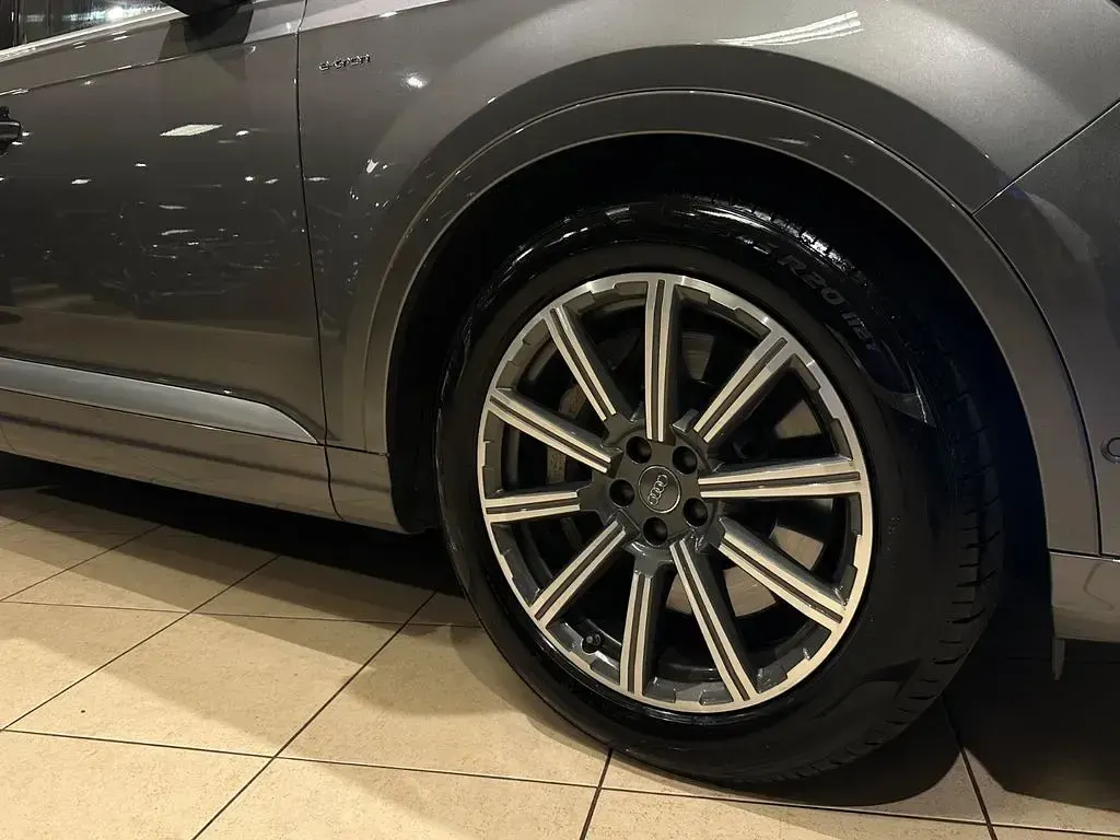 Gebraucht Audi Q7 S-Line 258 PS (189 kW) 2016 Grau SUV