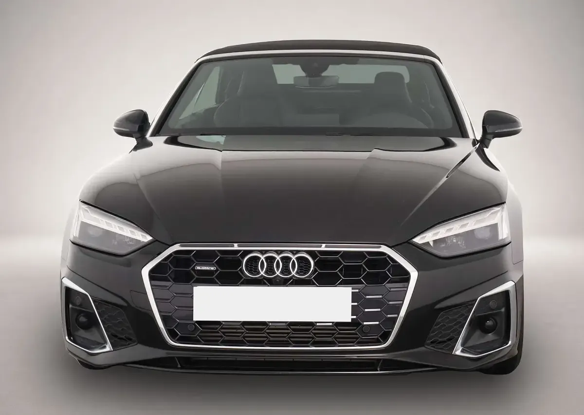 Gebraucht Audi A5 Cabriolet S-Line 265 PS (194 kW) 2024 Mythosschwarz metallic Cabrio