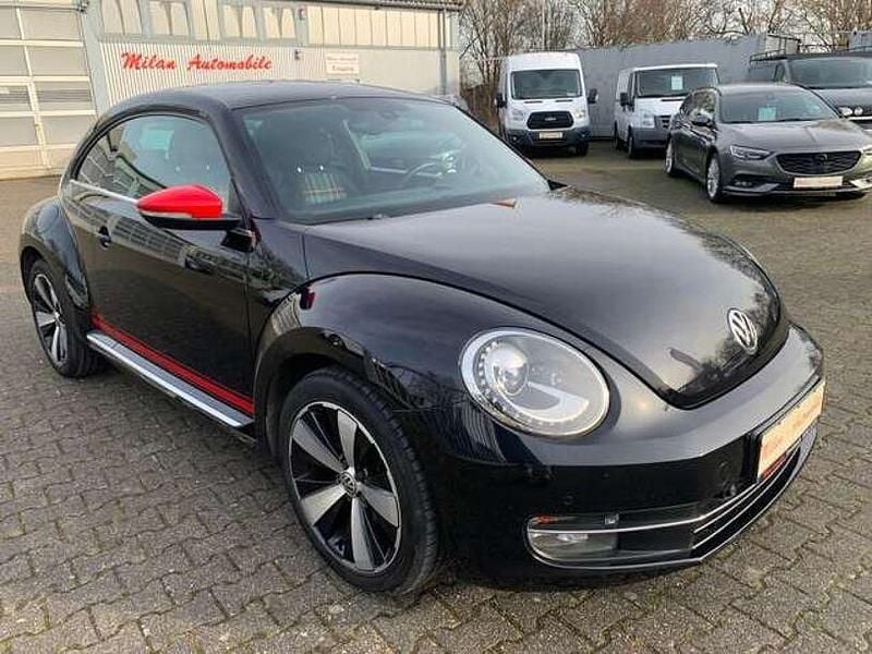 Gebraucht VW Beetle CLUB 105 PS (77 kW) 2015 Deep black perleffekt Kleinwagen