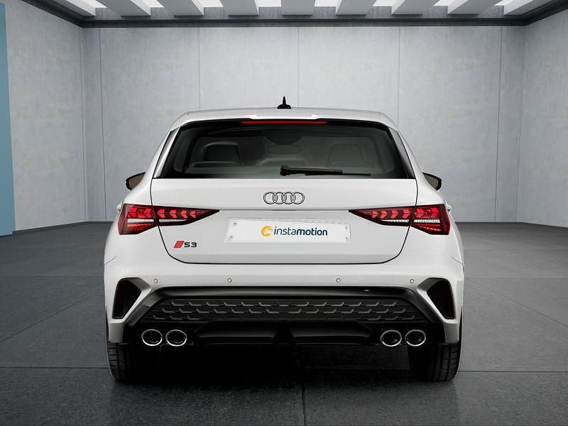 Gebraucht Audi S3 333 PS (244 kW) 2025 Limousine