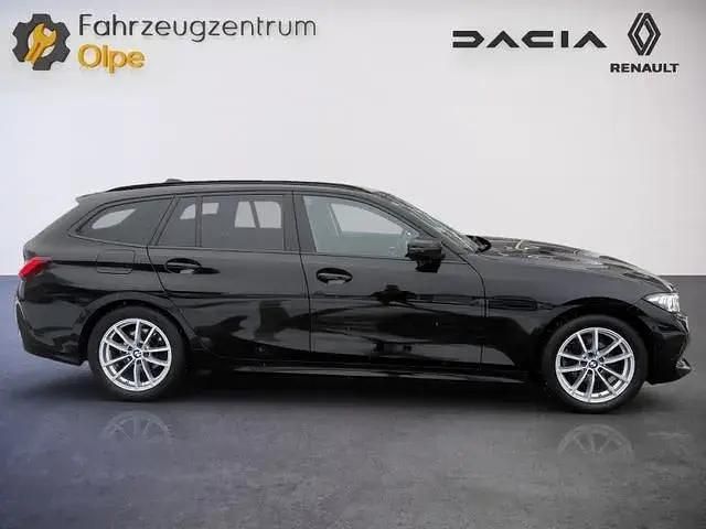Używany BMW 320 Performance 184 KM (135 kW) 2022 Czarny Kombi