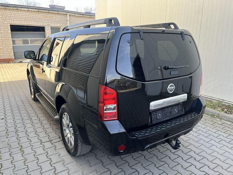 Gebraucht Nissan Pathfinder 231 PS (169 kW) 2015 Schwarz SUV