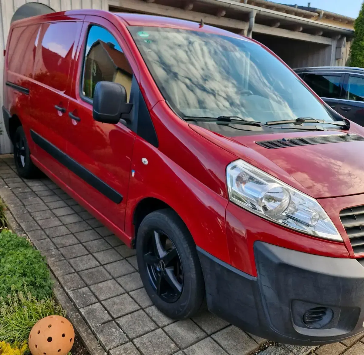 Gebraucht Fiat Scudo 90 PS (66 kW) 2009 Rot