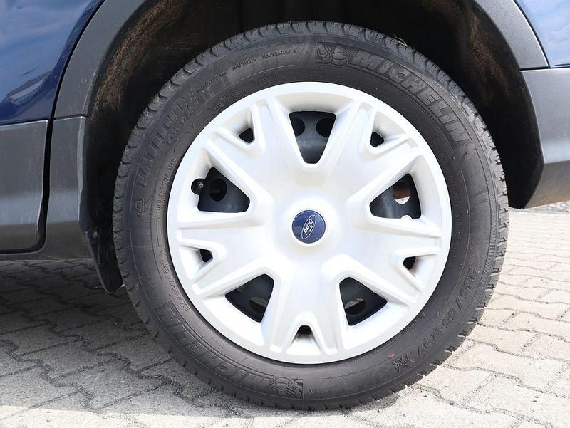 Gebraucht Ford Kuga Trend 120 PS (88 kW) 2016 Blau SUV