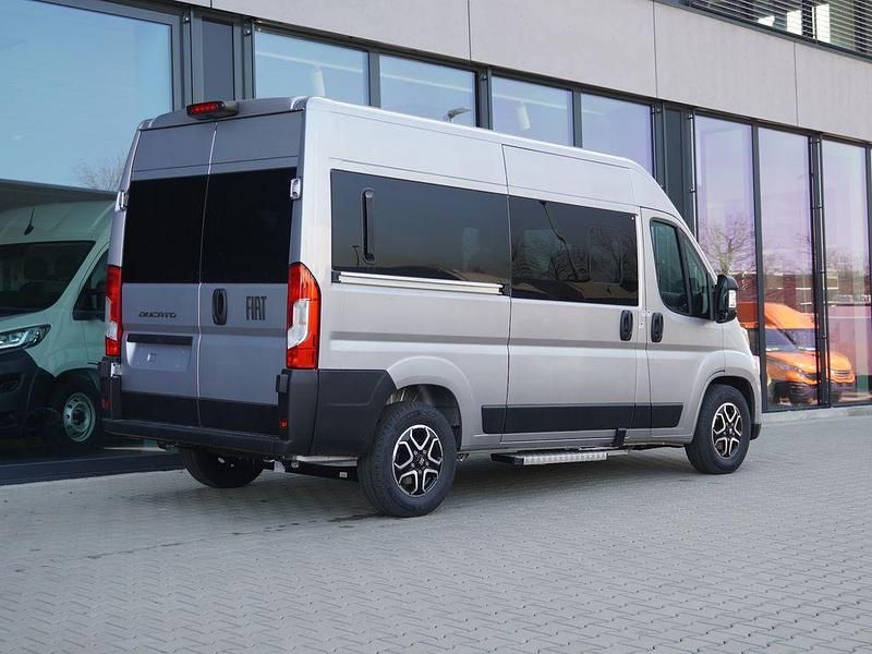 Neu Fiat Ducato 179 PS (131 kW) 2025 Silber Van