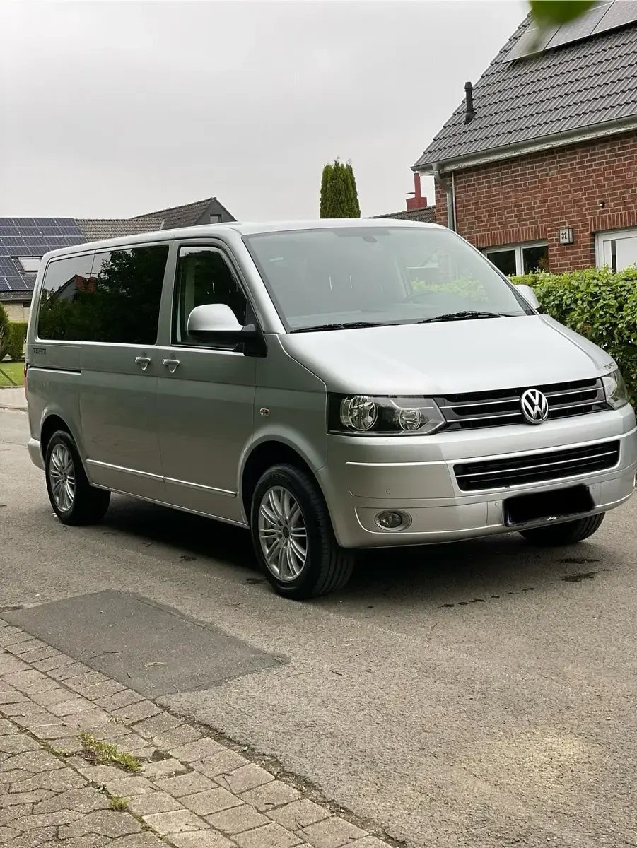 Brugt VW T5 Team 179 HK (131 kW) 2011 Sølv Van
