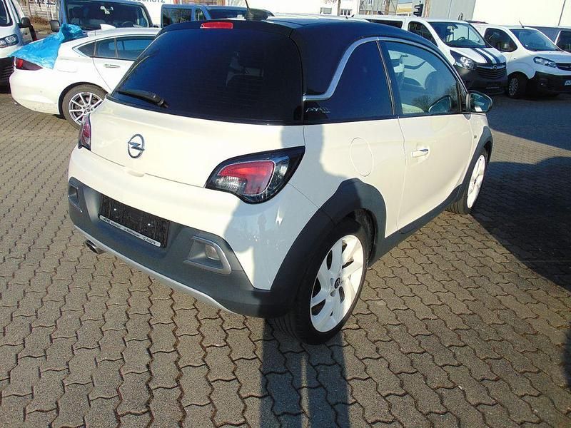Gebraucht Opel Adam Rocks Rocks 87 PS (63 kW) 2017 Weiß Kleinwagen