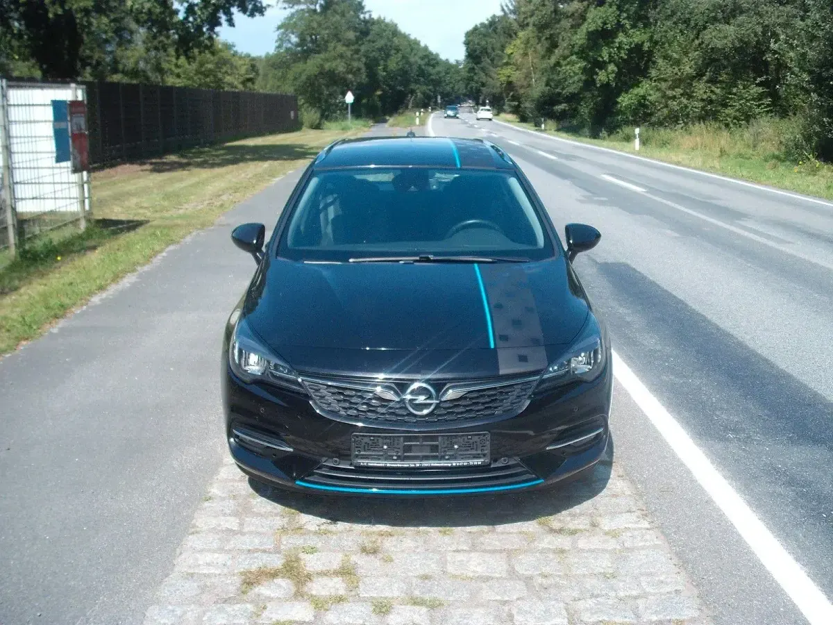 Gebraucht Opel Astra 122 PS (89 kW) 2020 Schwarz Kombi