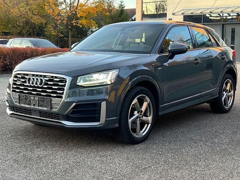 Gebraucht Audi Q2 Sport 190 PS (139 kW) 2017 Grau SUV