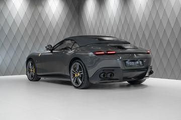 Neu Ferrari Roma 620 PS (456 kW) 2025 Grau Coupé