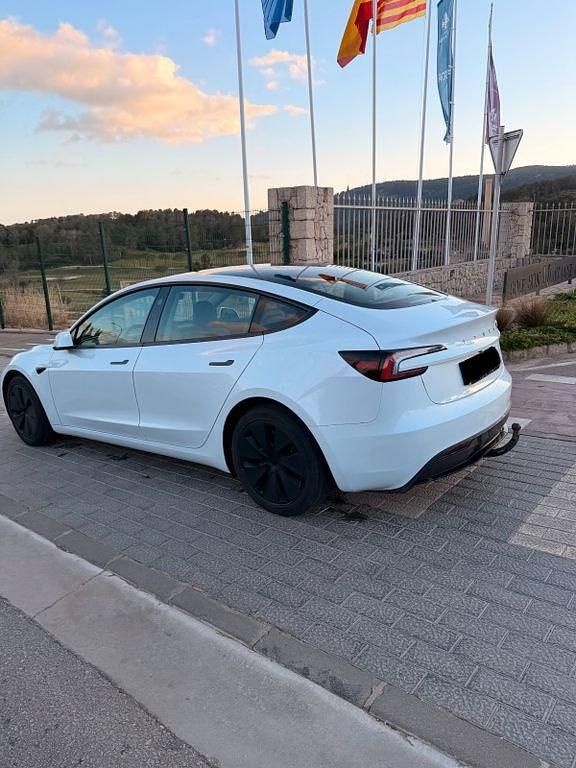 Gebraucht Tesla Model 3 366 kW (498 PS) 2025 Weiß Limousine