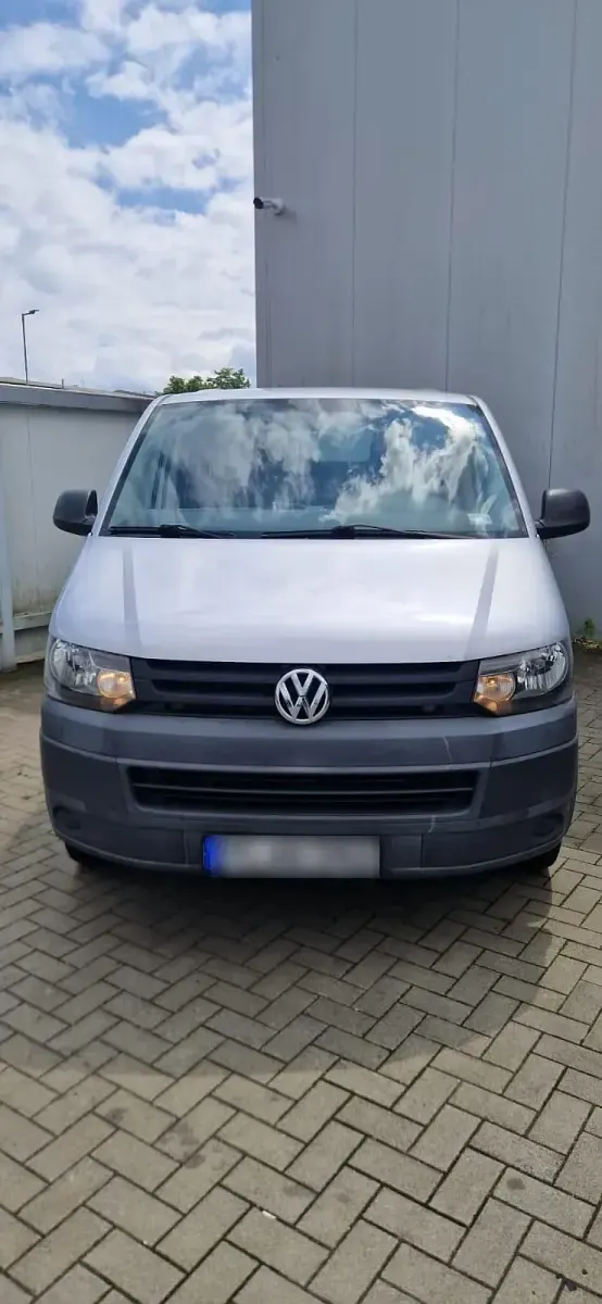 Gebraucht VW Multivan 140 PS (102 kW) 2012 Silber Van / Kleinbus