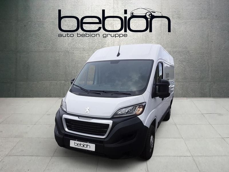 Eisweiss Gebraucht 2024 Peugeot Boxer Van | 27.900 € (Fairer Preis) - Bild 1/4