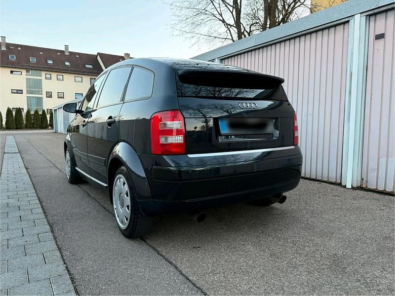 Gebraucht Audi A2 75 PS (55 kW) 2003 Schwarz Kleinwagen