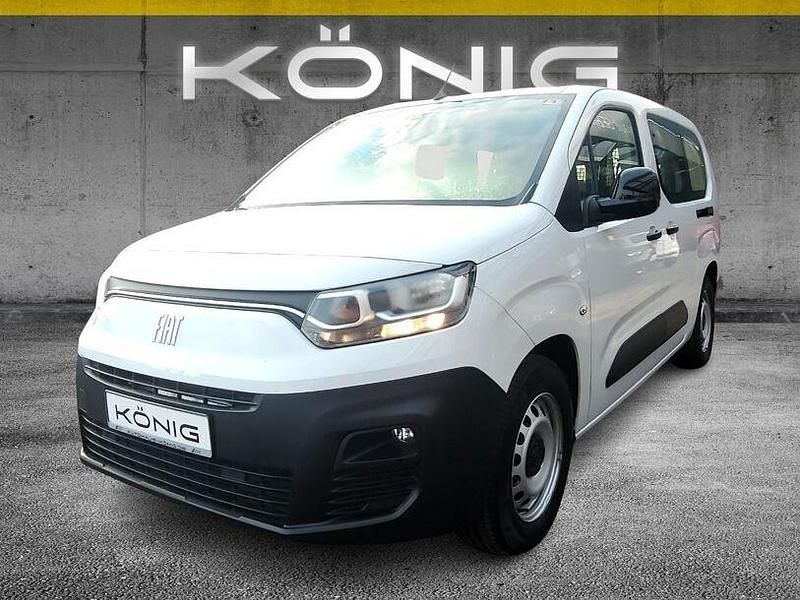 Weiß Gebraucht 2022 Fiat e-Doblò L2 50 kWh Van / Kleinbus | 29.997 € (Fairer Preis) - Bild 1/4