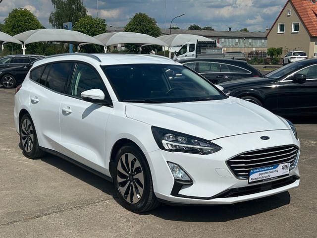 Frostweiß Gebraucht 2020 Ford Focus Cool & Connect Kombi | 14.900 € (Fairer Preis) - Bild 1/4