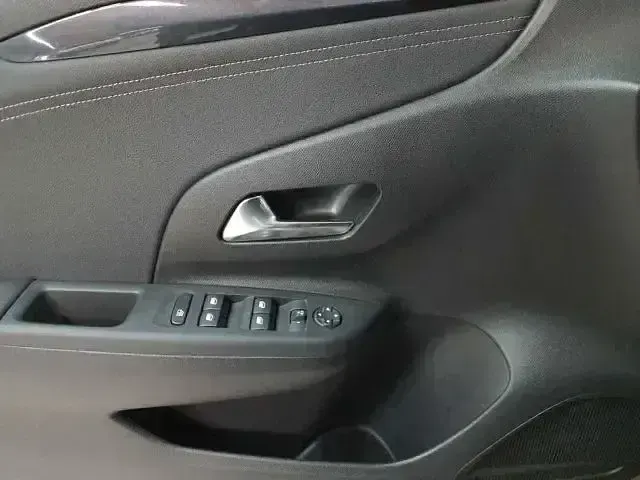 Gebraucht Opel Corsa 101 PS (74 kW) 2024 Schwarz Kleinwagen