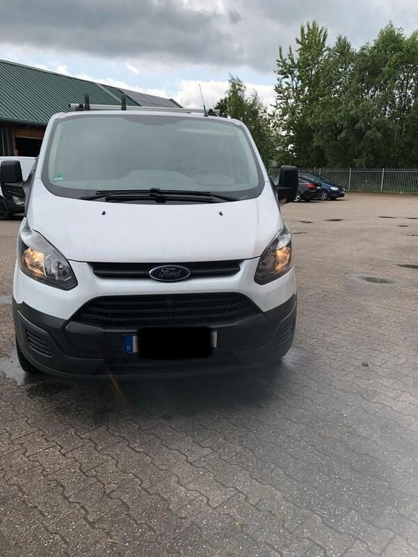 Weiß Gebraucht 2015 Ford Transit Custom Van / Kleinbus | 9.000 € (Fairer Preis) - Bild 1/4
