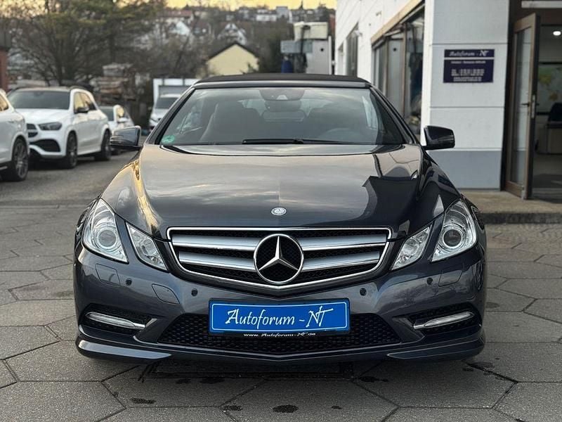 Gebraucht Mercedes E350 AMG line 265 PS (194 kW) 2013 Grau Cabrio