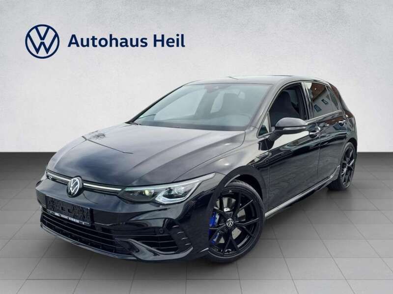 Deep black perleffekt Gebraucht 2023 VW Golf VIII R Limousine | 40.990 € (Fairer Preis) - Bild 1/4