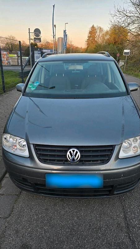 Gebraucht VW Touran 140 PS (102 kW) 2006 Silber Van / Kleinbus