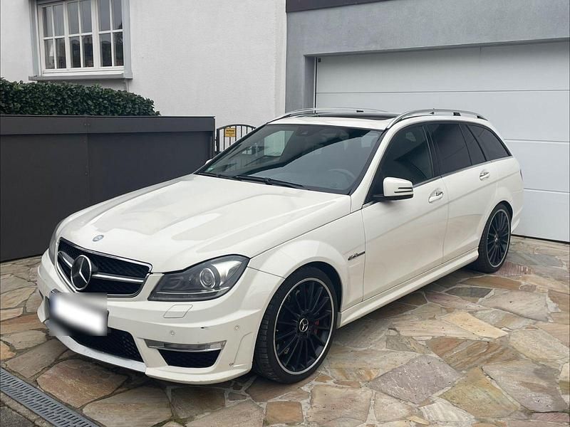 Gebraucht Mercedes C63 AMG AMG 487 PS (358 kW) 2012 Weiß Kombi