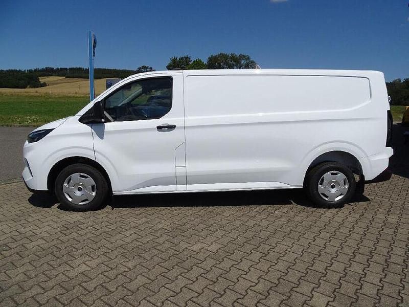 Gebraucht Ford Transit Custom Trend 136 PS (100 kW) 2024 Frostweiß Van / Kleinbus