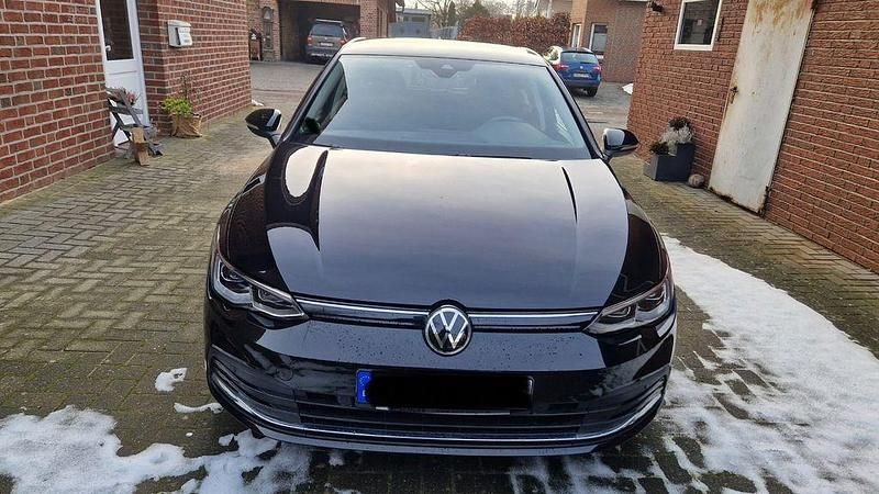 Gebraucht VW Golf VII Highline 150 PS (110 kW) 2020 Schwarz Limousine