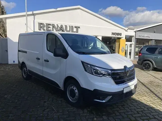 Neu Renault Trafic Komfort 131 PS (96 kW) 2025 Weiß Van / Kleinbus