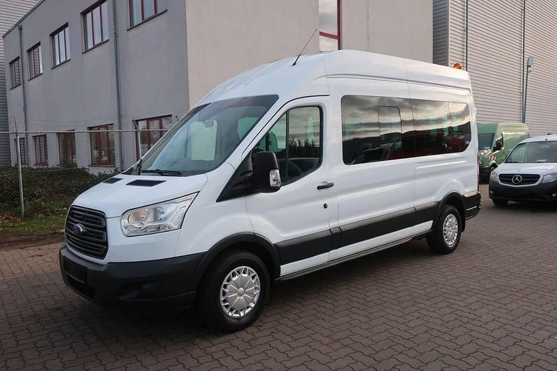 Weiß Gebraucht 2015 Ford Transit Limousine | 8.900 € (Teuer) - Bild 1/4