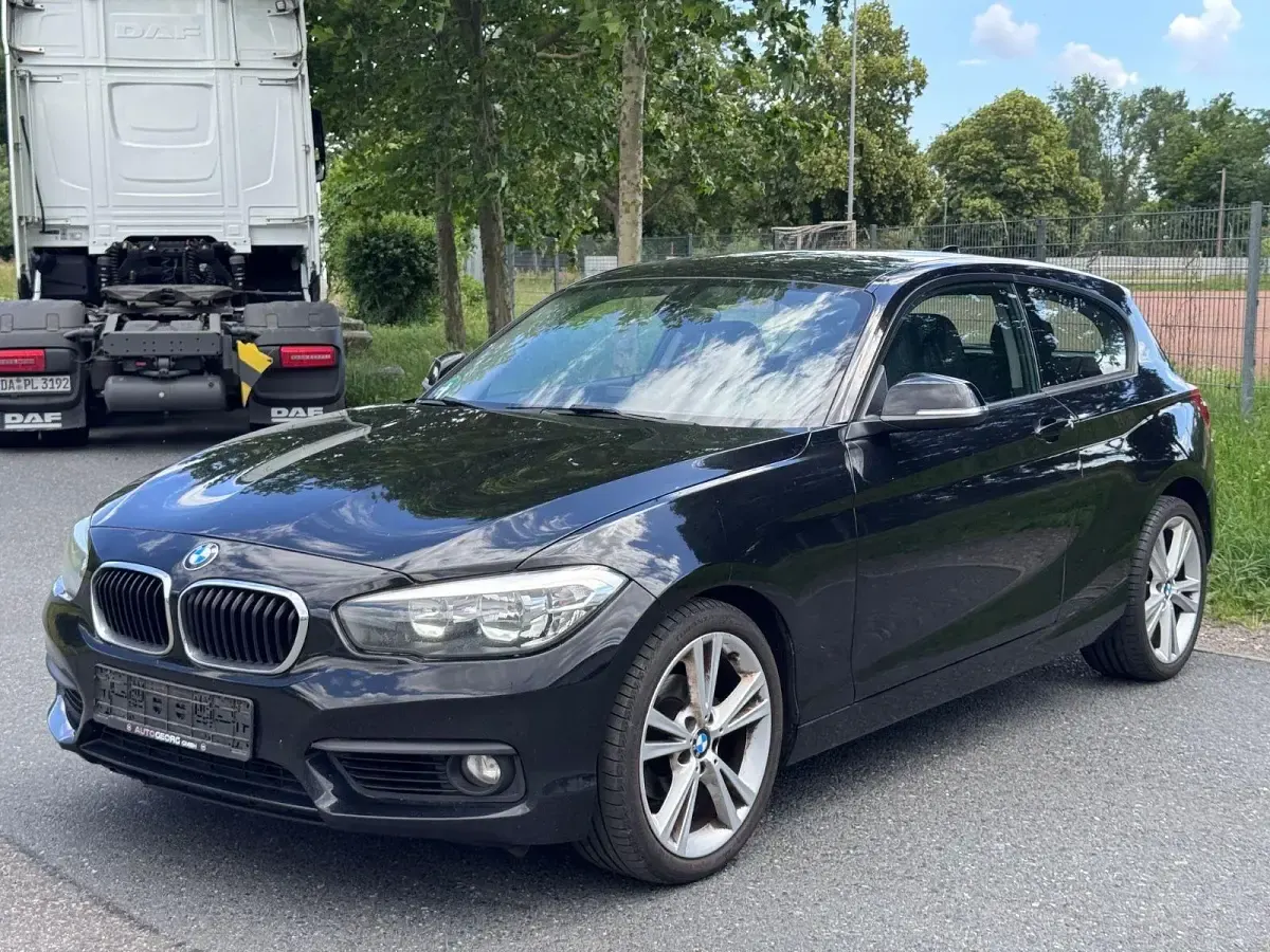 Gebraucht BMW 118 Advantage 150 PS (110 kW) 2015 Schwarz Kleinwagen