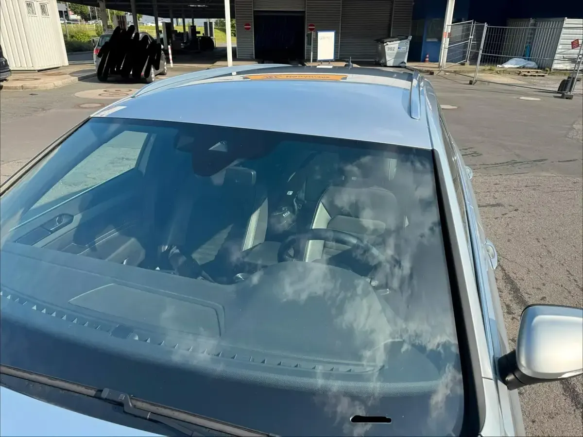 Gebraucht VW Passat 200 PS (147 kW) 2021 Silber Kombi