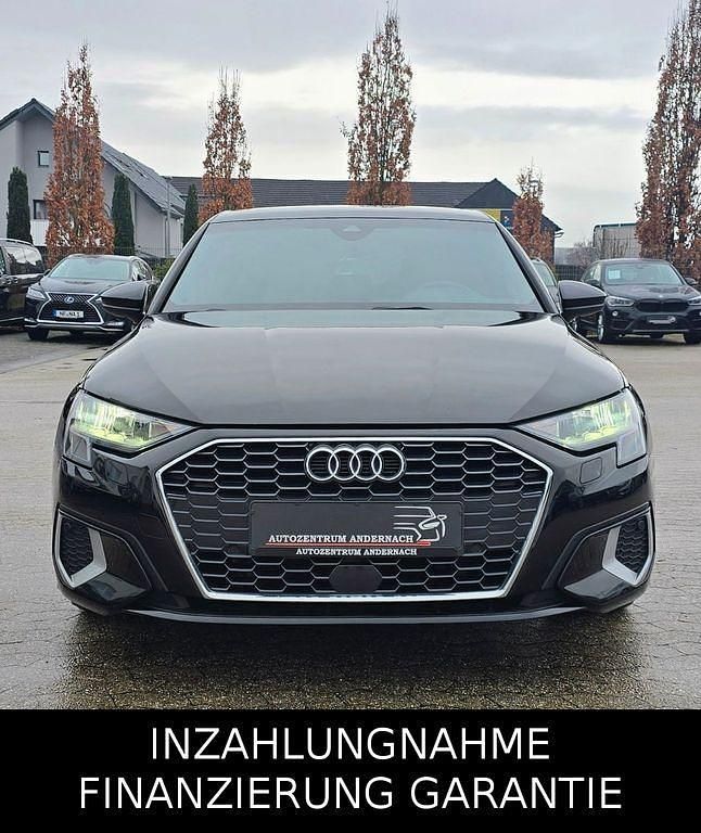 Gebraucht Audi A3 Sport 150 PS (110 kW) 2022 Schwarz Limousine