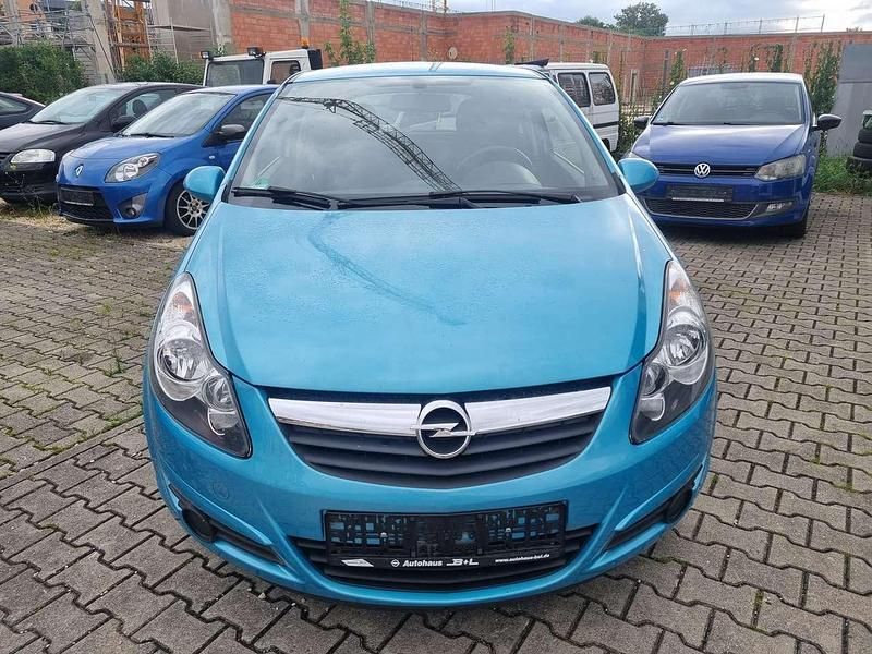 Blau Gebraucht 2011 Opel Corsa Color Edition Limousine | 2.400 € (Guter Preis) - Bild 1/4