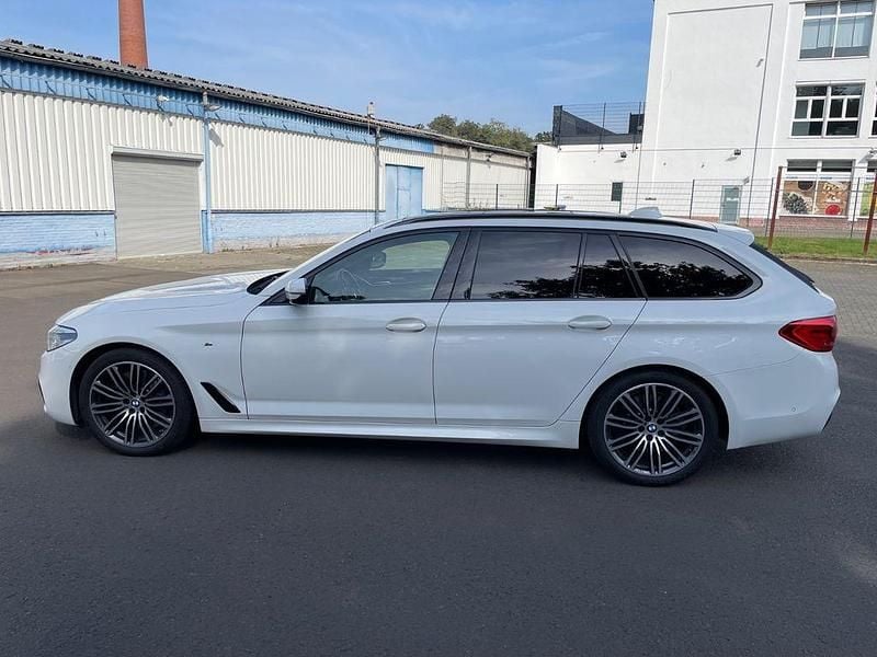 Gebraucht BMW 540 M Sport 320 PS (235 kW) 2020 Weiß Kombi