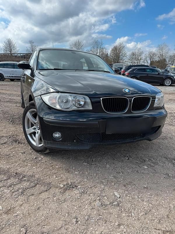 Gebraucht BMW 116 115 PS (84 kW) 2006 Schwarz Kleinwagen