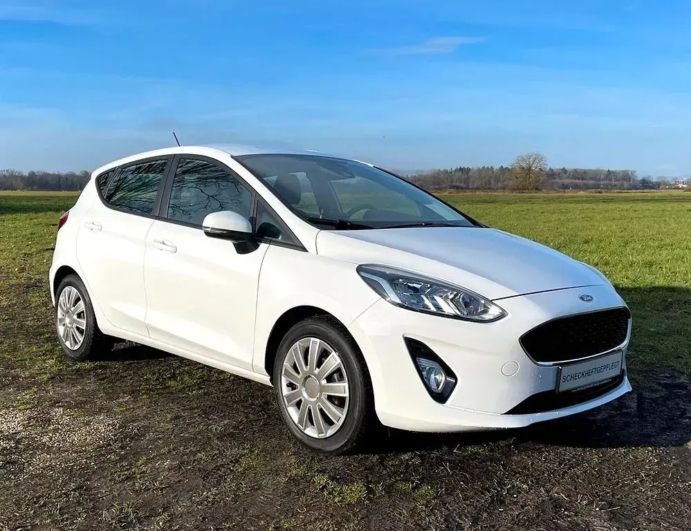 Gebraucht Ford Fiesta Cool & Connect 75 PS (55 kW) 2020 Weiß Kleinwagen