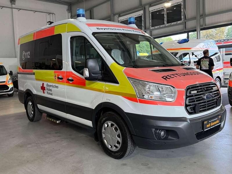 Weiß Gebraucht 2018 Ford Transit Van / Kleinbus | 14.500 € (Etwas zu teuer) - Bild 1/4