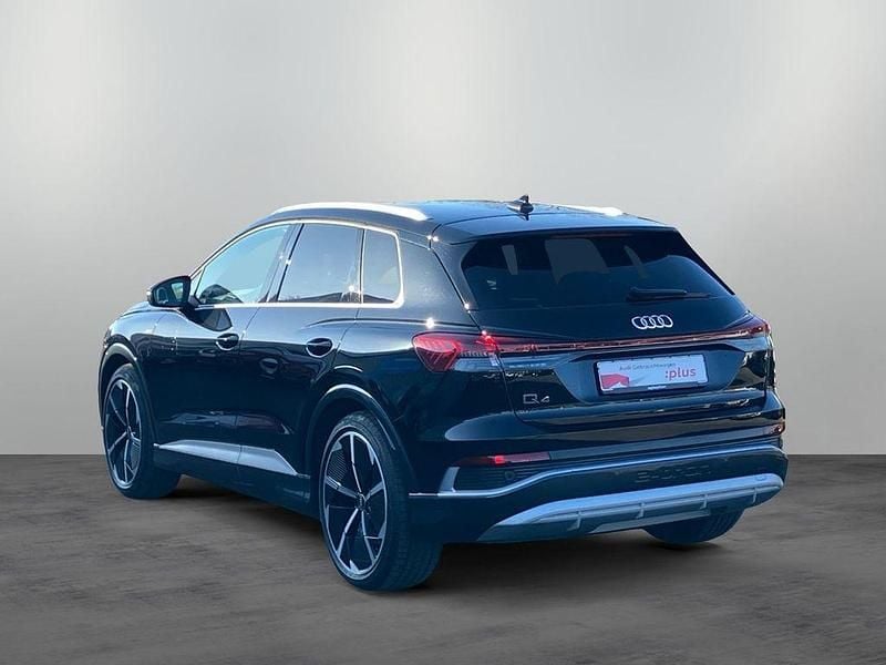 Gebraucht Audi Q4 e-tron Comfort 125 kW (170 PS) 2023 Mythosschwarz metallic SUV