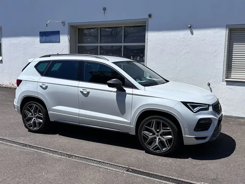 Gebraucht Seat Ateca FR 150 PS (110 kW) 2024 Weiß SUV