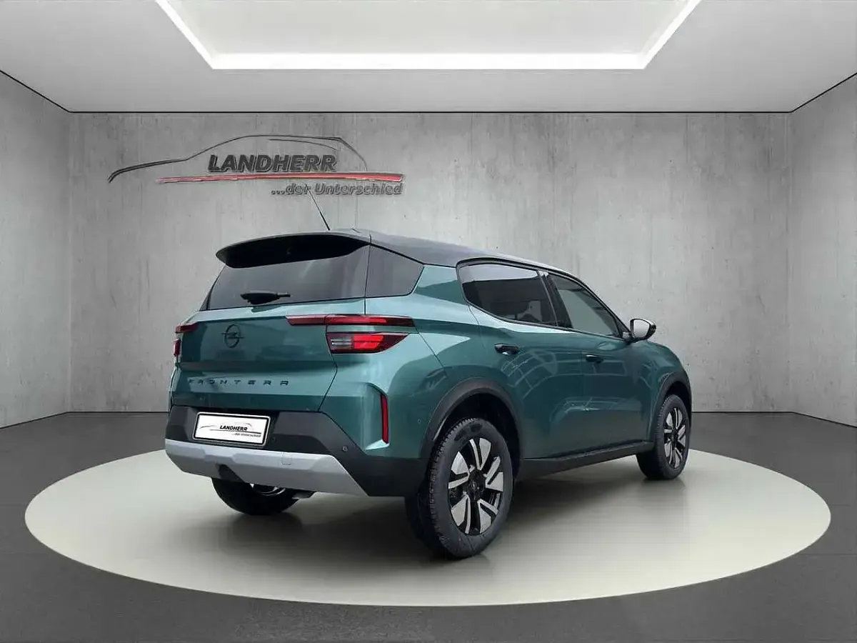 Nouvelle Opel Frontera 145 ch (106 kW) 2026 Vert SUV
