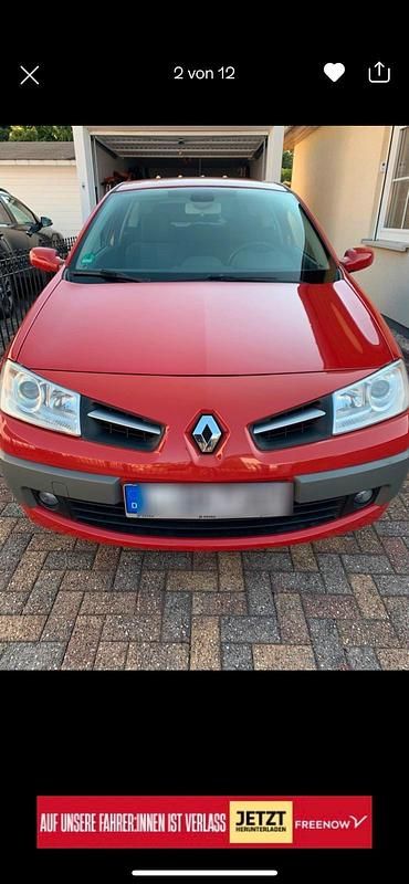 Gebraucht Renault Mégane III 116 PS (85 kW) 2008 Rot Kleinwagen