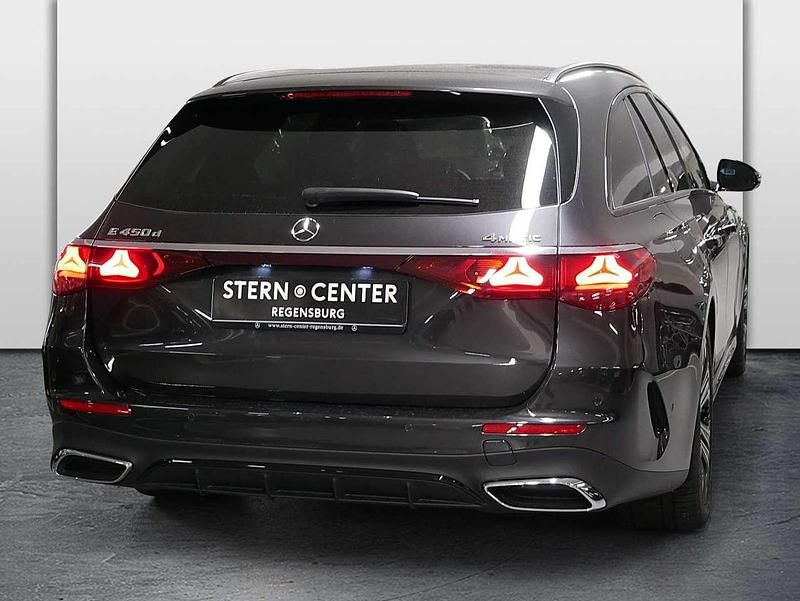 Usata Mercedes E450 AMG 367 CV (269 kW) 2025 Grigio Station wagon