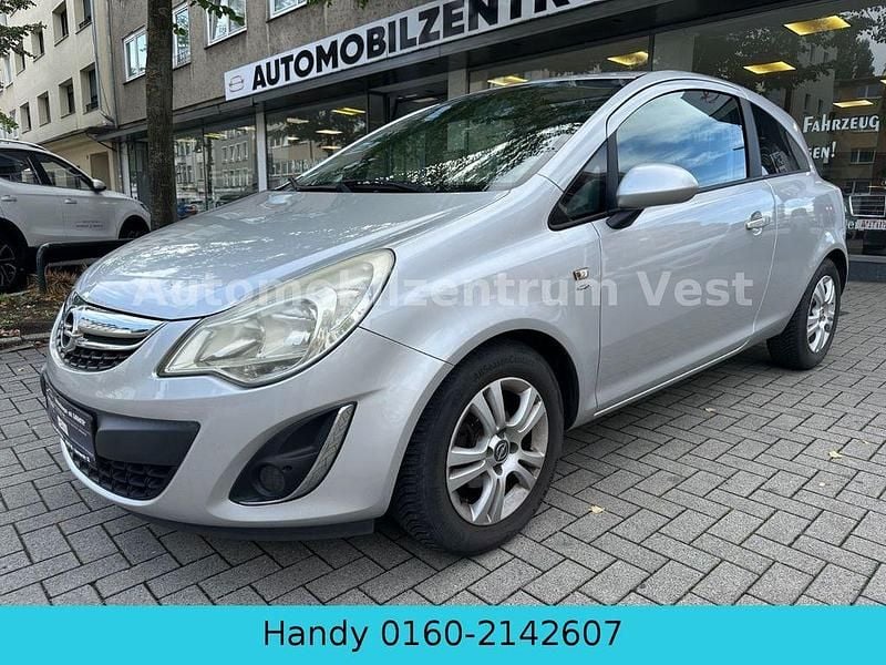 Silber Gebraucht 2011 Opel Corsa Color Edition Kleinwagen | 2.690 € (Guter Preis) - Bild 1/4