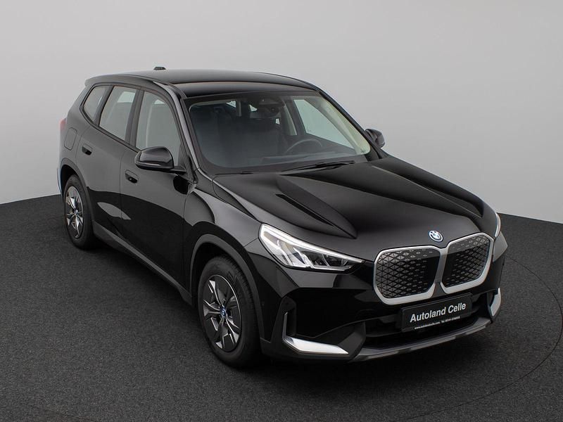 Gebraucht BMW iX1 Performance 230 kW (313 PS) 2024 Schwarz 2668schwarz SUV