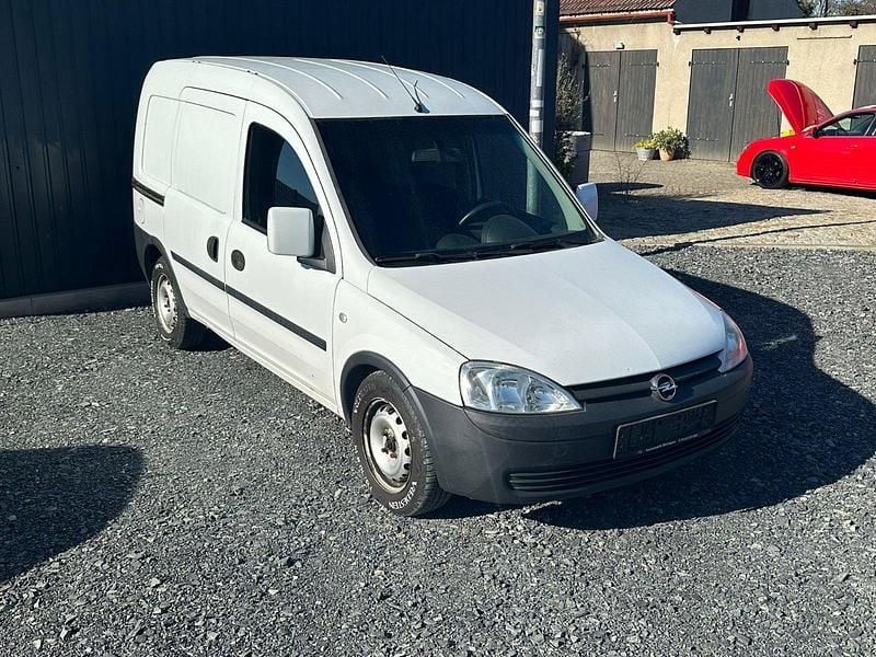 Gebraucht Opel Combo 69 PS (50 kW) 2006 Weiß Van / Kleinbus
