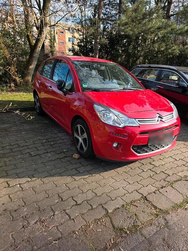 Gebraucht Citroën C3 SELECTION 68 PS (50 kW) 2016 Rot Kombi