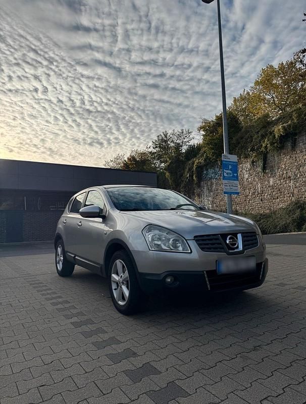 Gebraucht Nissan Qashqai 102 PS (75 kW) 2007 Silber SUV