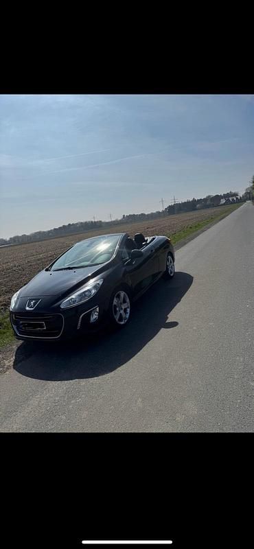 Schwarz Gebraucht 2011 Peugeot 308 CC Cabrio | 6.500 € (Superpreis) - Bild 1/4