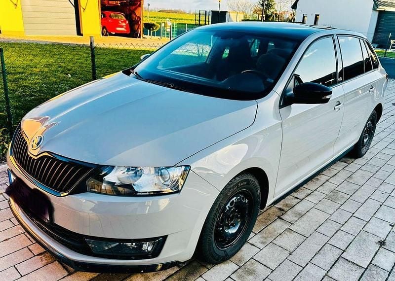Grau Gebraucht 2016 Skoda Rapid Monte Carlo Limousine | 8.500 € (Guter Preis) - Bild 1/4